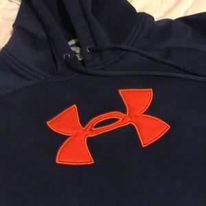 Under Armour Medium Hoodie Sweatshirt